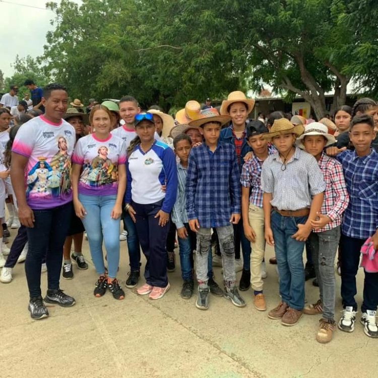 Celebradas trigésimas terceras ferias locales del Tres de Febrero