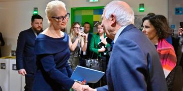 La viuda de Navalni recoge el testigo, pero Rusia se niega entregar el cuerpo del opositor