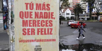 «Tú, más que nadie, mereces ser feliz», le dice Colombia a Shakira en su cumpleaños