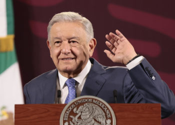 López Obrador dice que el plan migratorio de EEUU no va a funcionar tras hablar con Biden