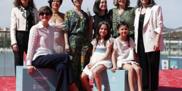 Las claves de los premios Goya 2024: Las abejas de Urresola frente al coloso Bayona