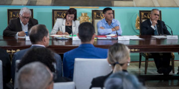 La Asamblea Nacional recibe aportes de académicos y cultores para el calendario electoral