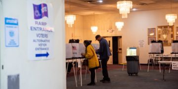 Biden y Trump cumplen y ganan en Míchigan, pero no se libran de sus escollos