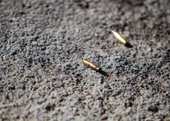 Asesinan a tiros a una concejala en Ecuador, en medio de «conflicto armado interno»