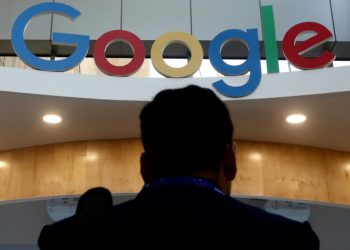 Las respuestas del chatbot con IA de Google, Bard, ahora se pueden corroborar en español