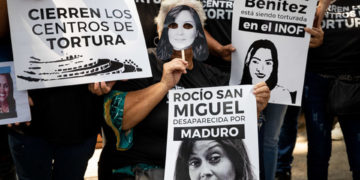 Rocío San Miguel cumple dos semanas presa sin acceso a sus abogados, denuncia Provea