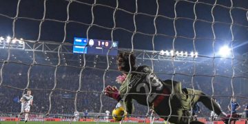 3-0. Carnesecchi para dos veces un penalti y el Atalanta vuela hacia la ‘Champions’