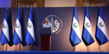 Bukele dice que no es necesaria una reforma constitucional para la reelección indefinida