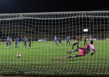 Aurinegros en la cima del Apertura