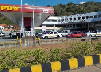 Gobernador de Mérida garantiza combustible para asueto de Carnaval