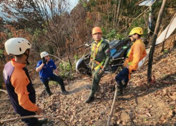 Iniciaron rescate de restos del helicóptero de Corpoelec precipitado en Mérida