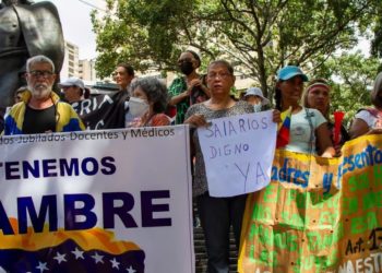 Solo uno de cada cuatro docentes universitarios consumió carnes y granos en 2023