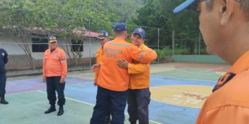 Designan a un oficial de PC Trujillo para llevar ayuda a los chilenos tras incendios forestales