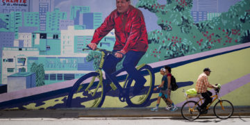 Venezolanos con 25 años, una generación bajo el chavismo