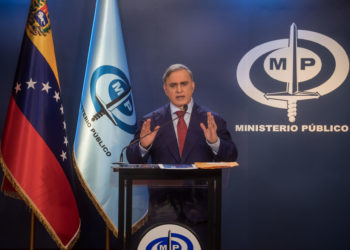 Tarek William Saab: Rocío San Miguel dio información militar a cuatro embajadas
