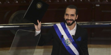 El partido de Bukele logra la mayoría en el Congreso de El Salvador con 54 de 60 diputados