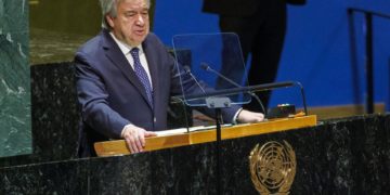 El mundo «ha entrado en la era del caos», alerta António Guterres