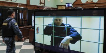 Los rusos darán el último adiós a Navalni bajo la atenta mirada del Kremlin