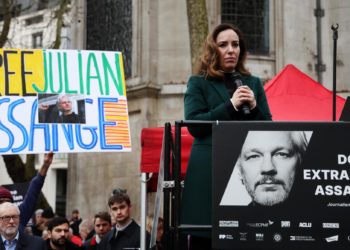 Assange pide permiso para volver a recurrir en la recta final del proceso de extradición