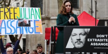 Assange pide permiso para volver a recurrir en la recta final del proceso de extradición