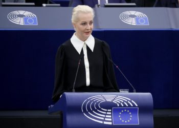 Naválnaya: «Aún no sabemos si arrestarán a quienes acudan al funeral de mi marido»