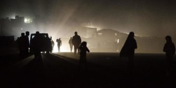 Israel mantiene sus ataques en norte y sur de Gaza y causa la muerte a decenas de civiles