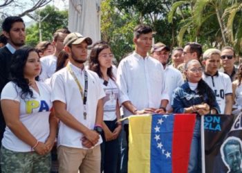 Dirigentes juveniles de Trujillo piden al CNE abrir centros de inscripción electoral