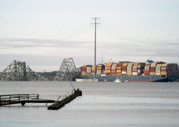 El colapso de un puente en Baltimore por el choque de un carguero provoca seis desaparecidos