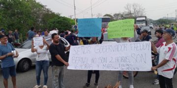 Táchira / Habitantes de Abejales trancaron la Troncal 5 para reclamar por los apagones que se extienden por 16 horas
