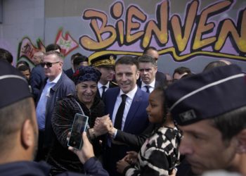 Macron lanza desde Marsella una importante operación contra el narcotráfico en Francia