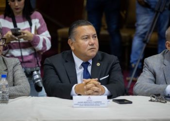 Javier Bertucci oficializa su segunda aspiración a la Presidencia de Venezuela