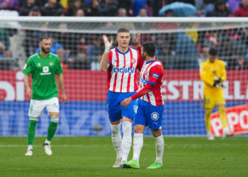 3-2. El Girona da un paso de gigante hacia la Champions con un gol de Stuani en el 92