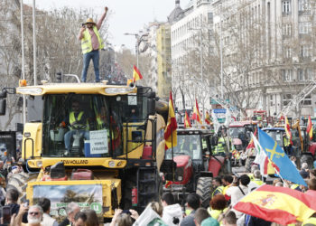 Los tractores vuelven al centro de Madrid en una nueva protesta del sector agrario español
