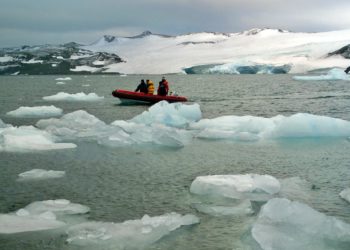 El deshielo polar ralentiza la rotación terrestre y afecta al Tiempo Universal Coordinado