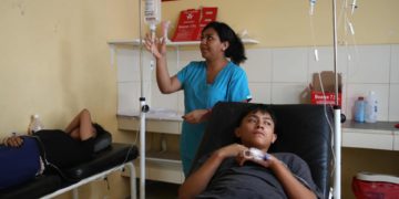 El Gobierno de Perú contratará más personal médico y asistencial para luchar contra el dengue