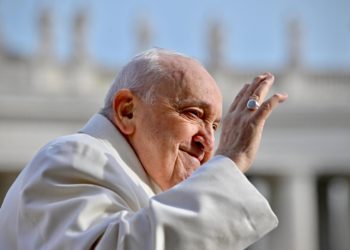 El papa alarga el Sínodo para analizar temas «importantes» como el rol de las mujeres