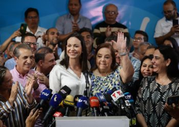 La Plataforma Unitaria Democrática denuncia impedimentos para inscribir a su candidata presidencial, Corina Yoris