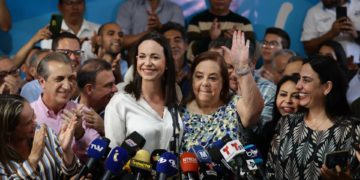 La Plataforma Unitaria Democrática denuncia impedimentos para inscribir a su candidata presidencial, Corina Yoris