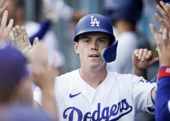 Los Dodgers extienden por 10 temporadas su acuerdo con el receptor Will Smith