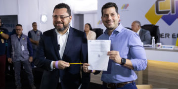 Candidato presidencial opositor Antonio Ecarri propone construir un modelo de libre mercado en Venezuela