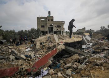 Israel dice haber matado a 50 milicianos y detenido a 180 en operación en hospital Shifa