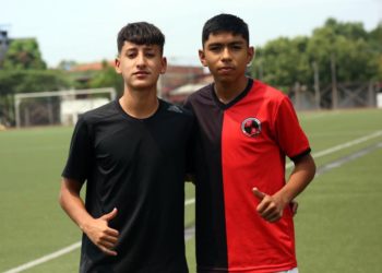 Dos jovenes tachirenses juegan en el Cúcuta Deportivo Sub-15