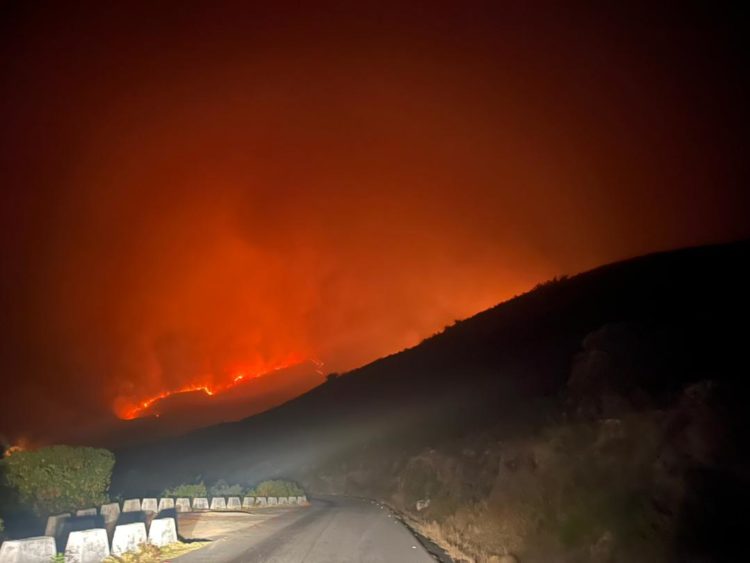 Controlado 99% del incendio en Parque Nacional Sierra Nevada