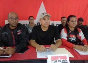 Tupamaros apoyará candidatura de Nicolás Maduro