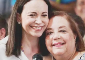 El viacrucis venezolano: “María Corina y su firme lucha por el cambio”