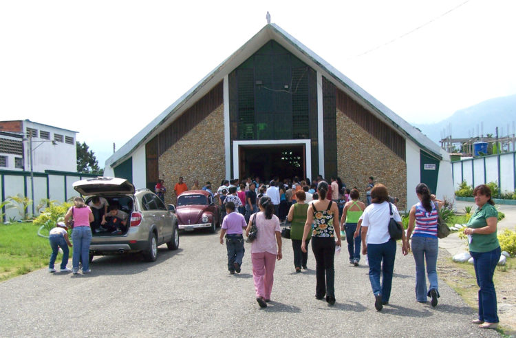 Iglesia Sagrado Corazón de Jesús de Campo Alegre.