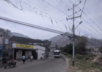 Habitantes de La Vega Arriba y La Milla están cansados de los apagones en Boconó 