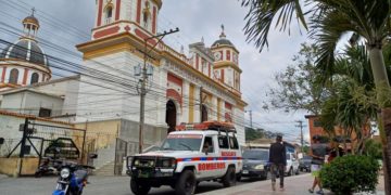 Gobierno de Mérida garantizó seguridad de feligreses que recorrieron siete templos
