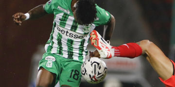 Amenazan de muerte a un árbitro colombiano y a varios directivos del Atlético Nacional