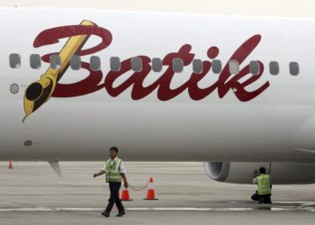 Indonesia investigará a la aerolínea cuyos dos pilotos se quedaron dormidos en pleno vuelo